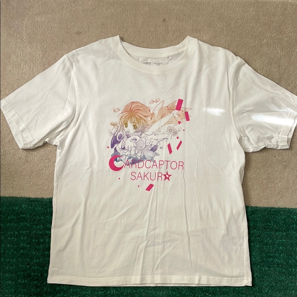 UNIQLO X CLAMP Cardcaptor Sakura Sakura Kinomoto manga anime T-shirt